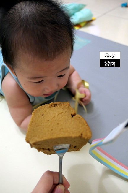 宅配．體驗 | 送禮自吃兩相宜、聖誕節限定咖啡口味的春上布丁蛋糕 - 老皮嫩肉的流水帳生活