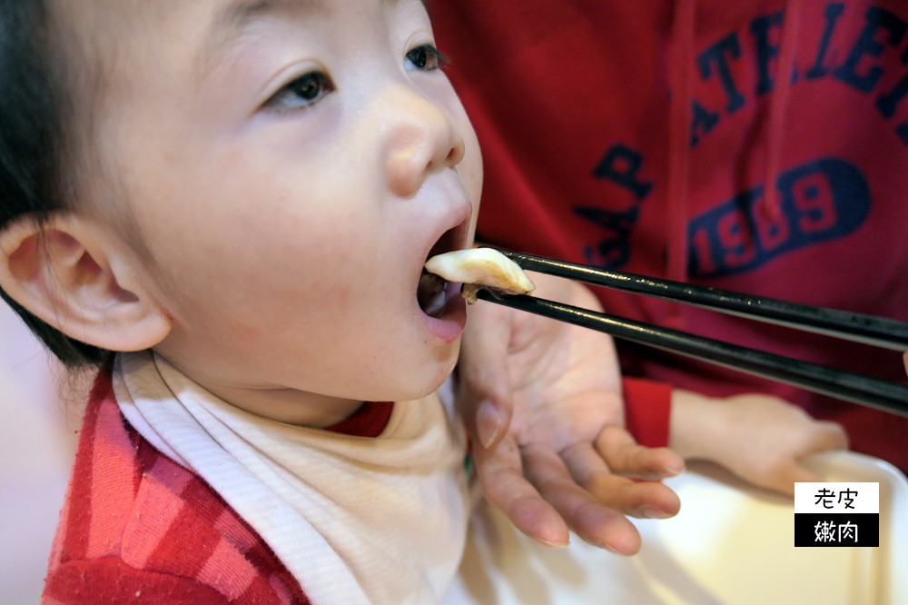 萬里美食必吃、龜吼漁港必訪 | 自家漁船平價美食【新小微漁坊餐廳】有停車場 - 老皮嫩肉的流水帳生活