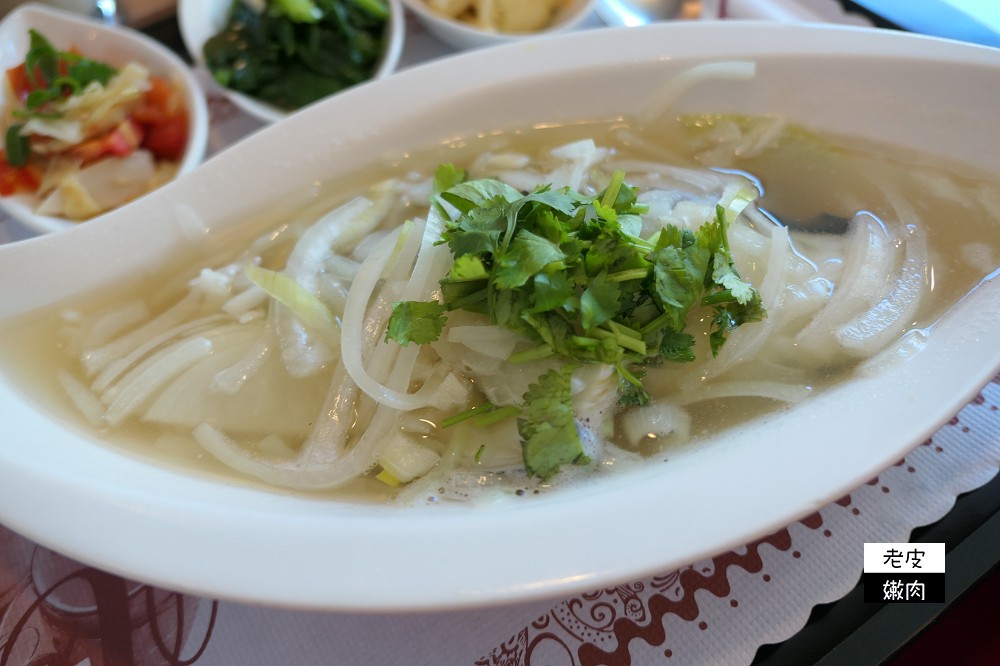 花蓮市區簡餐推薦 | 遠東百貨旁的【卡式摩複合式餐廳】中價位/ 內有菜單 - 老皮嫩肉的流水帳生活