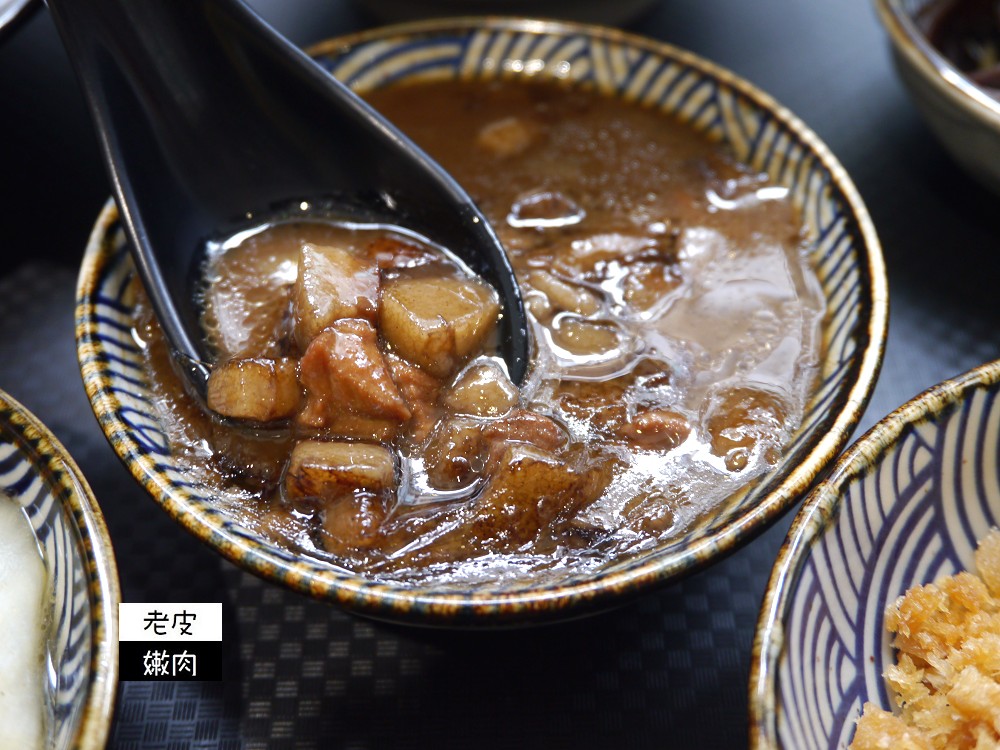 台北轉運站創意滷肉飯 | 信義區 【滷肉控】台式古早味 老菜新作 很餓及有點餓組合 推銅板價便當 - 老皮嫩肉的流水帳生活