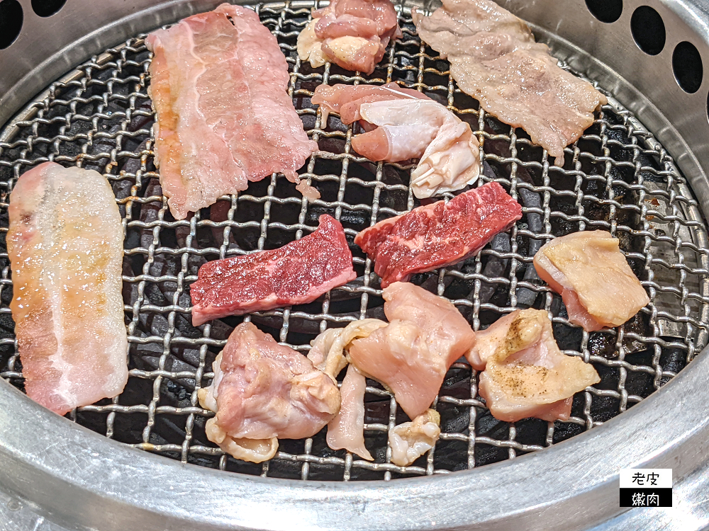 台北火車站排隊美食 | 【鐵火燒肉 微風北車店】個人套餐218元起 雙倍分量吃得比較飽 - 老皮嫩肉的流水帳生活