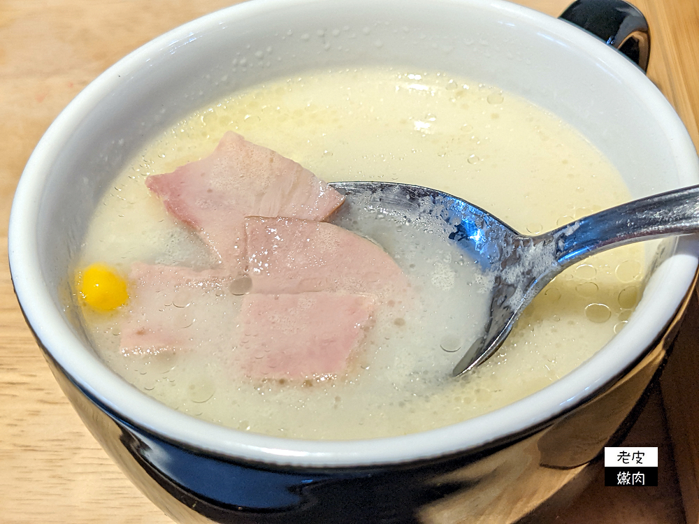 湖口老街美食餐廳 | 【卡拉義式餐館】舒芙蕾 義大利麵 燉飯 親子友善餐廳 寵物友善餐廳 - 老皮嫩肉的流水帳生活