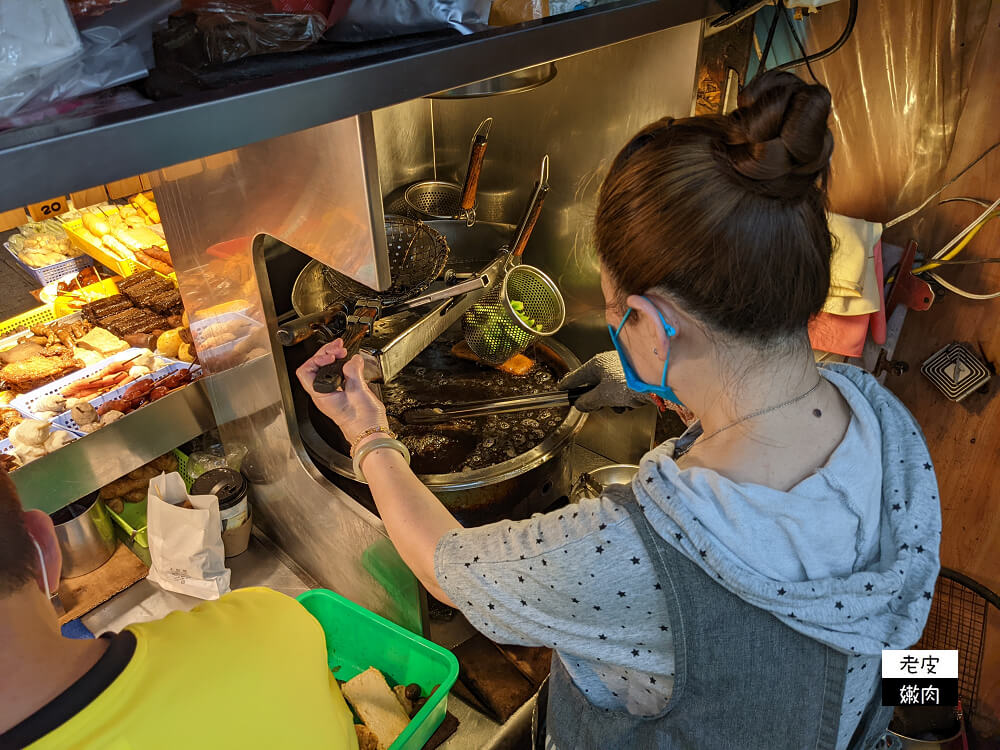 饒河夜市美食推薦|沒有店名但是很多人排隊的【東山鴨頭】價目表 - 老皮嫩肉的流水帳生活