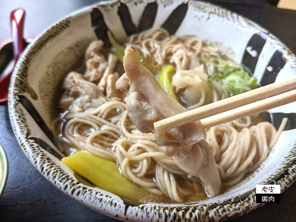 北海道賞楓行必去|札幌近郊定山溪溫泉在地美食【生蕎麦 紅葉亭】 - 老皮嫩肉的流水帳生活