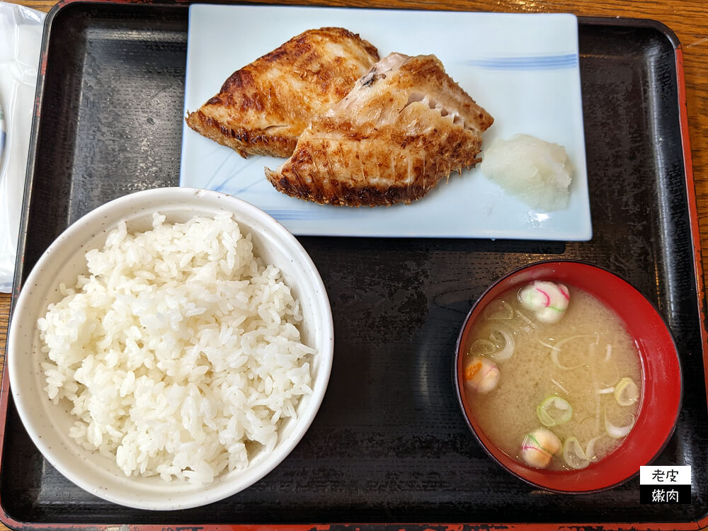 札幌 狸小路午餐|晚上是居酒屋 中午推平價定食【お刺身居酒屋 瑠玖 るっく】 - 老皮嫩肉的流水帳生活