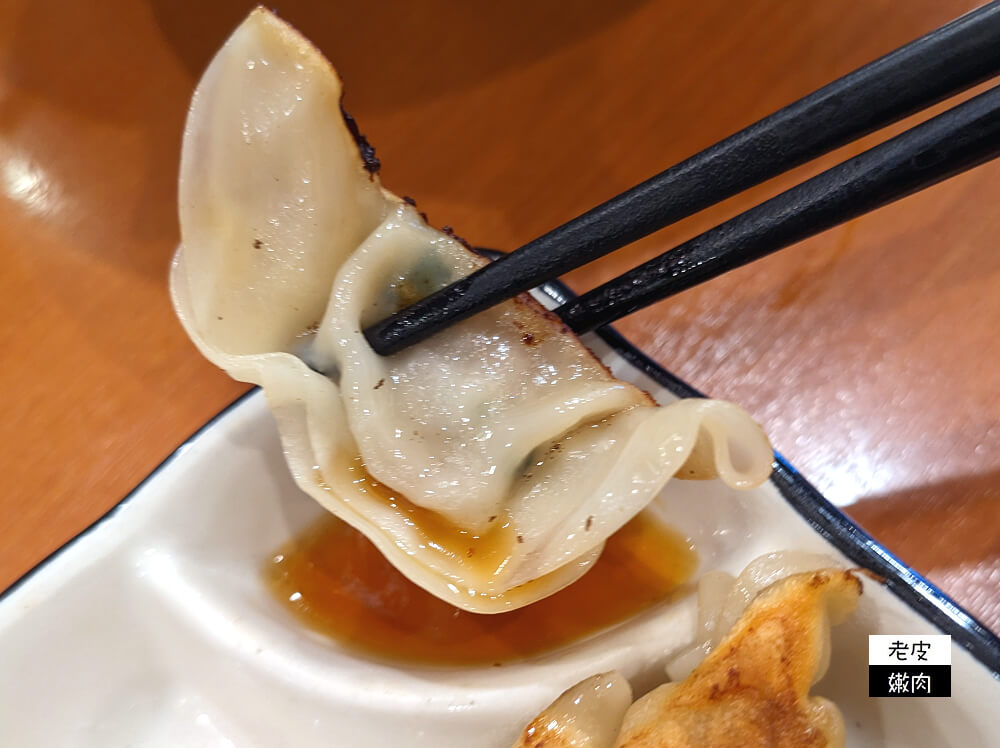 日本沖繩拉麵-暖暮拉麵|最接近台灣人胃的拉麵 國際通美食 - 老皮嫩肉的流水帳生活