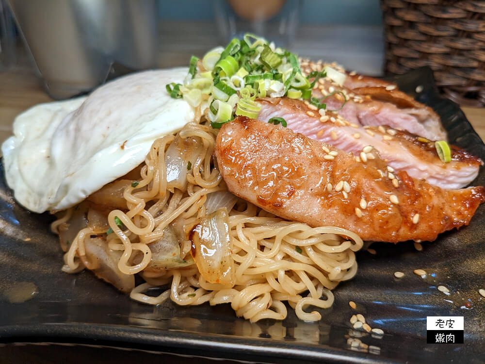 桃園早午餐-醬饌燒肉蛋吐司|家傳秘製醬汁 在別處可是吃不到 - 老皮嫩肉的流水帳生活