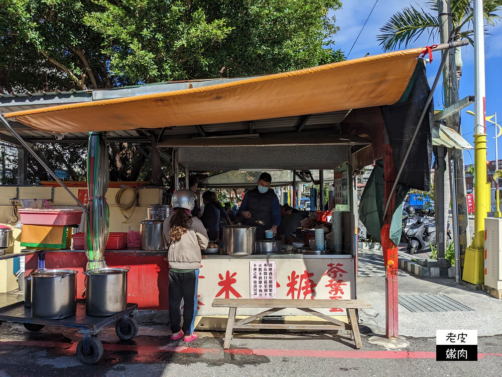 花蓮隱藏版早餐-帝君廟米粉羹|直接喊"一組加肉"才是行家 - 老皮嫩肉的流水帳生活