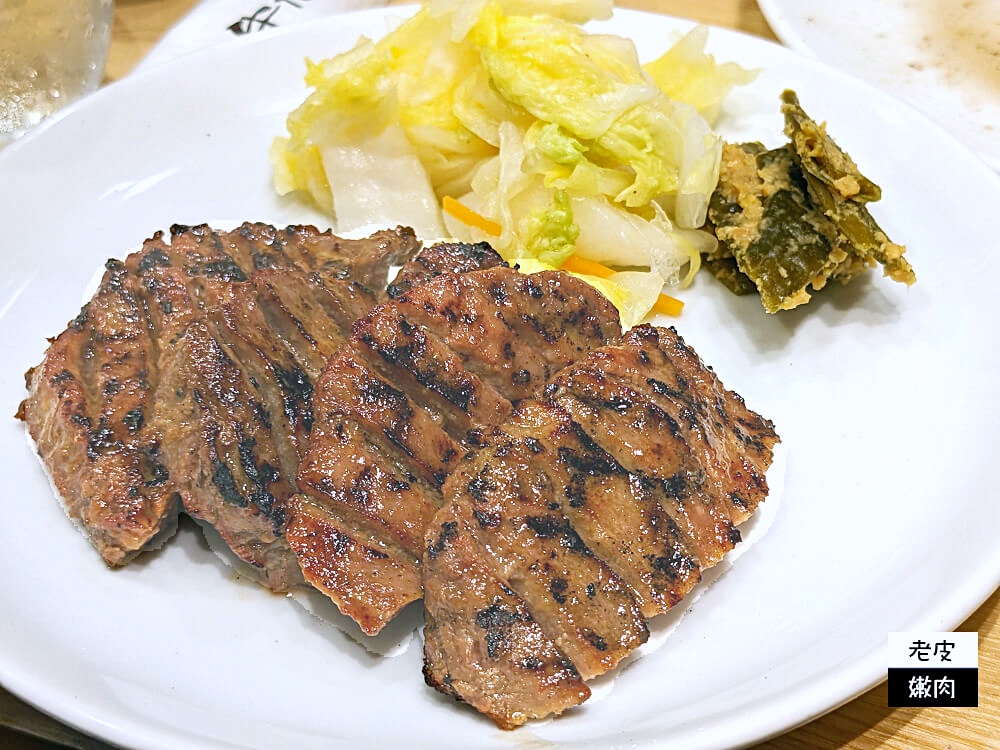 仙台美食-牛たん焼助仙台駅牛たん通り店|牛舌一條通 牛舌湯免費喝 - 老皮嫩肉的流水帳生活