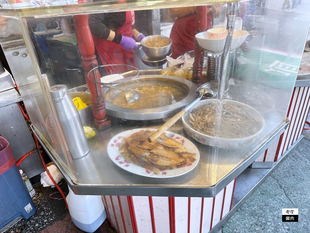 中正紀念堂美食小吃-金峰魯肉飯|外國人一下飛機直奔的小吃店 - 老皮嫩肉的流水帳生活